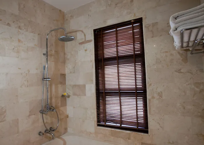 Danoya Private Luxury Residences سمينياك